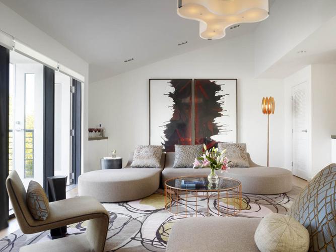 美国白色loft住宅 工业风格住宅公寓空间室内装饰装修设计实景图
